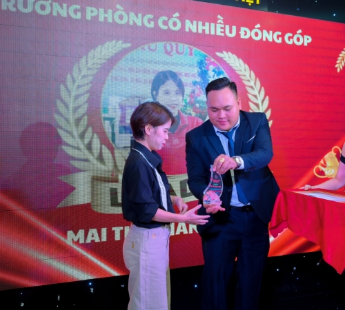 TỔNG KẾT QUÝ II/2025 – VINH DANH NHỮNG CHIẾN BINH XUẤT SẮC CỦA PHÚ QUÝ